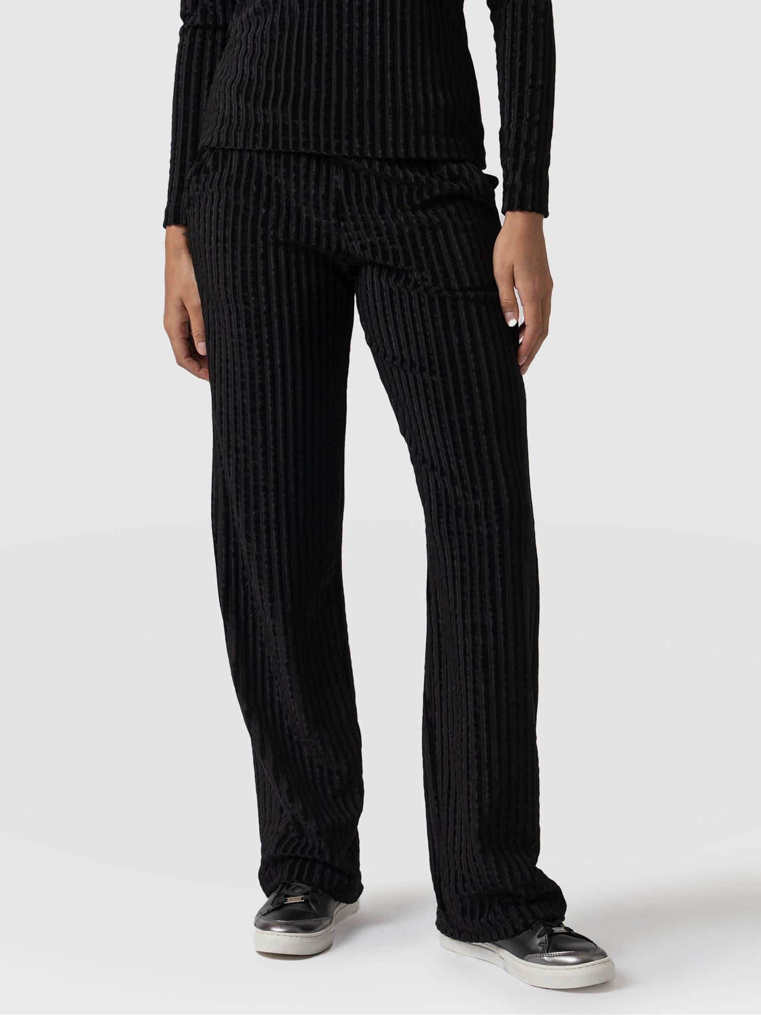 Apartment Pant Black Stripe Velvet - Women's Trousers | Saint + Sofia® USA